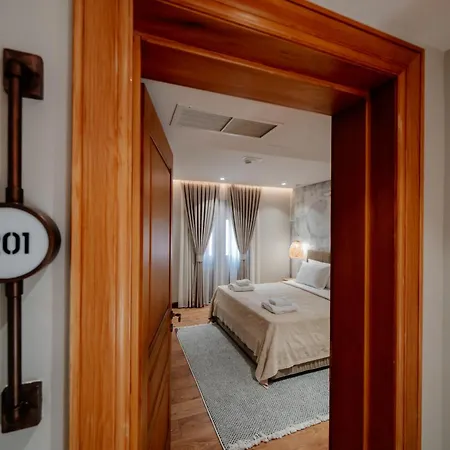 Vintage Boutique Hotel Korce Exterior photo