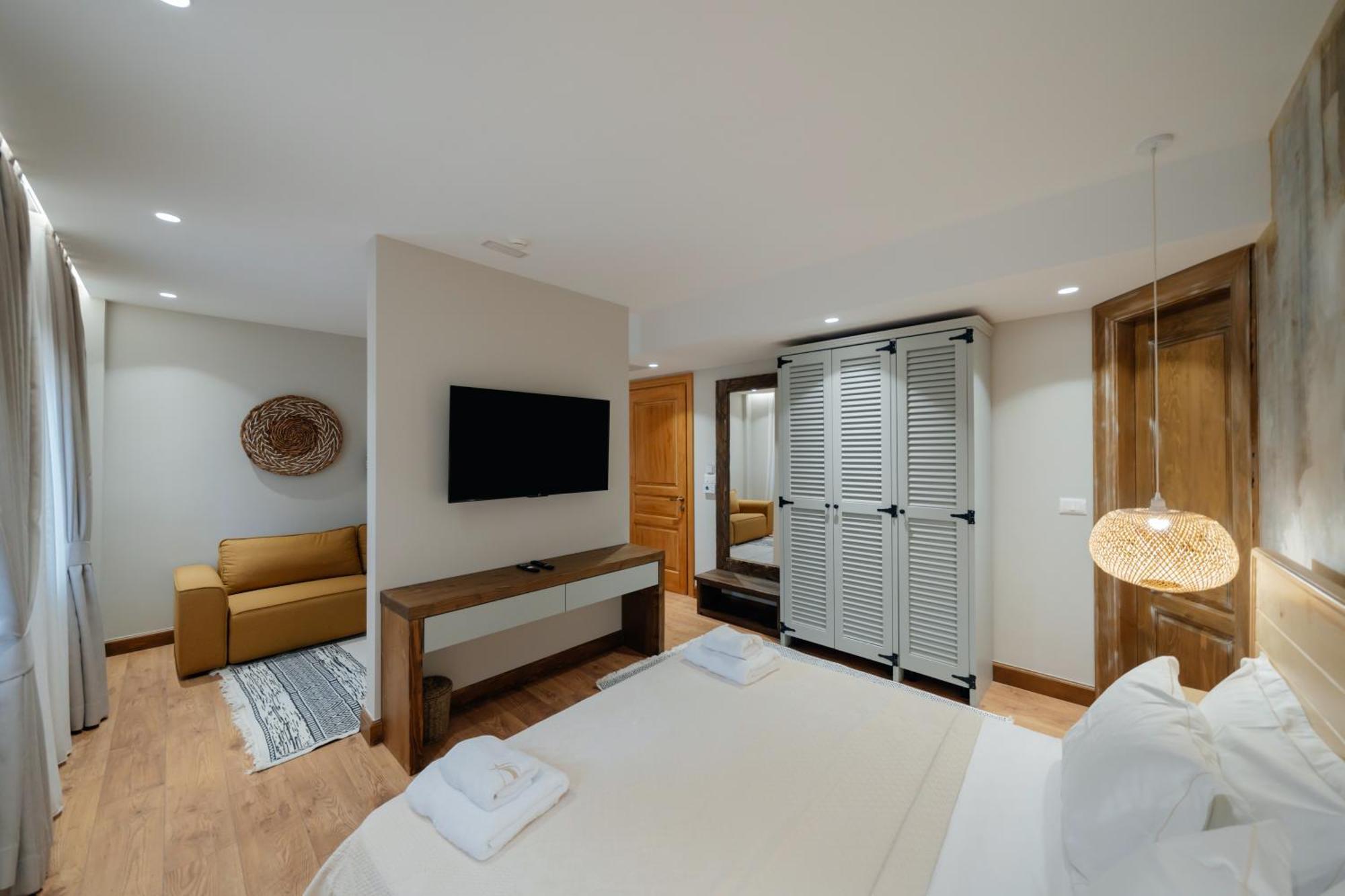 Vintage Boutique Hotel *