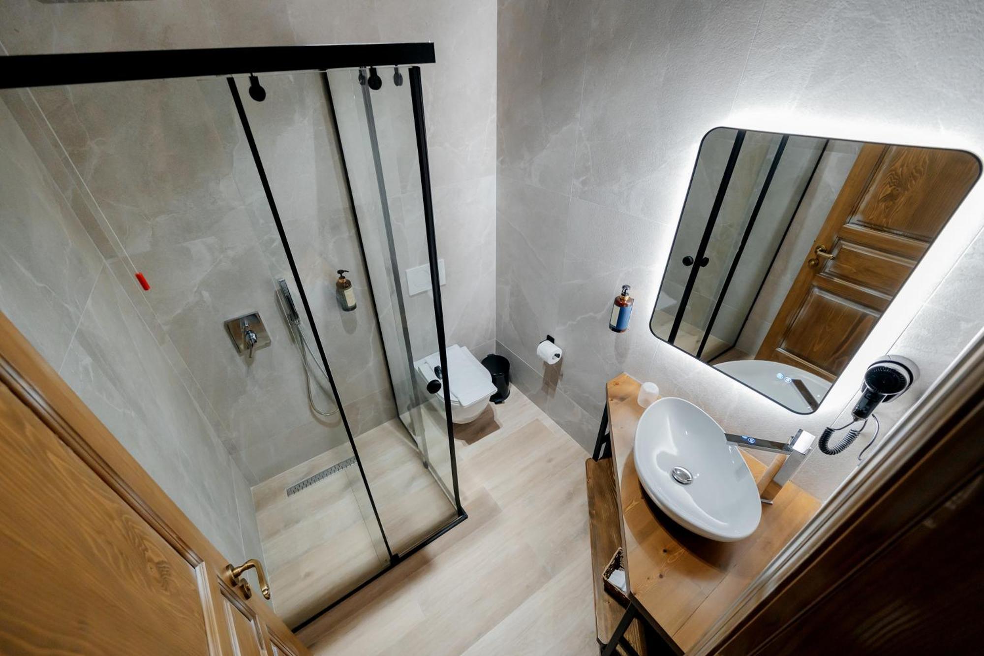 Vintage Boutique Hotel *